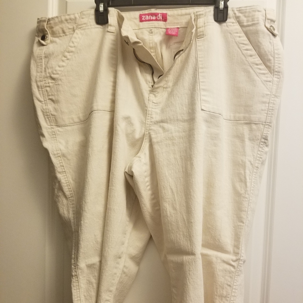 Zana di cropped khakis